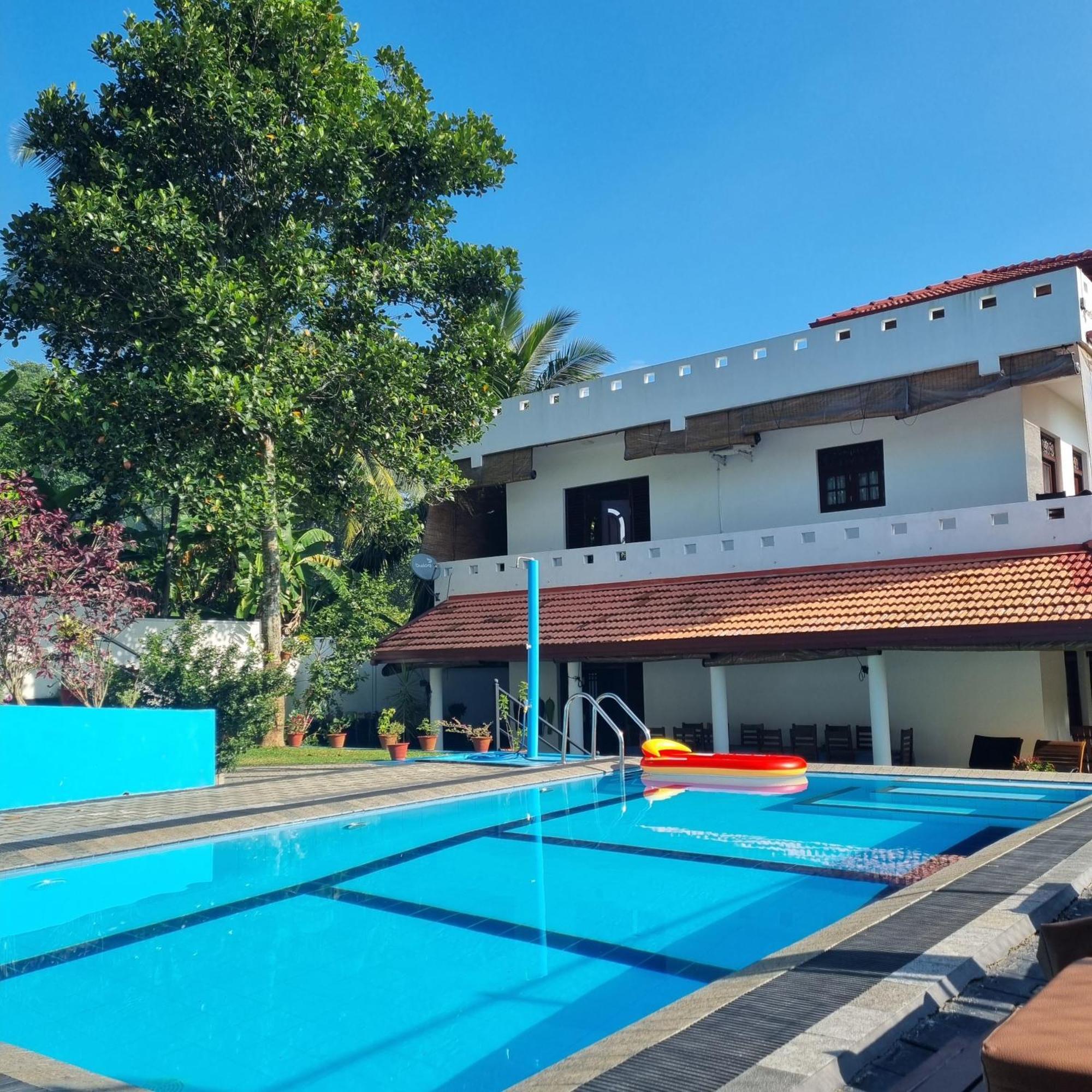 Villa Talpe Exterior photo